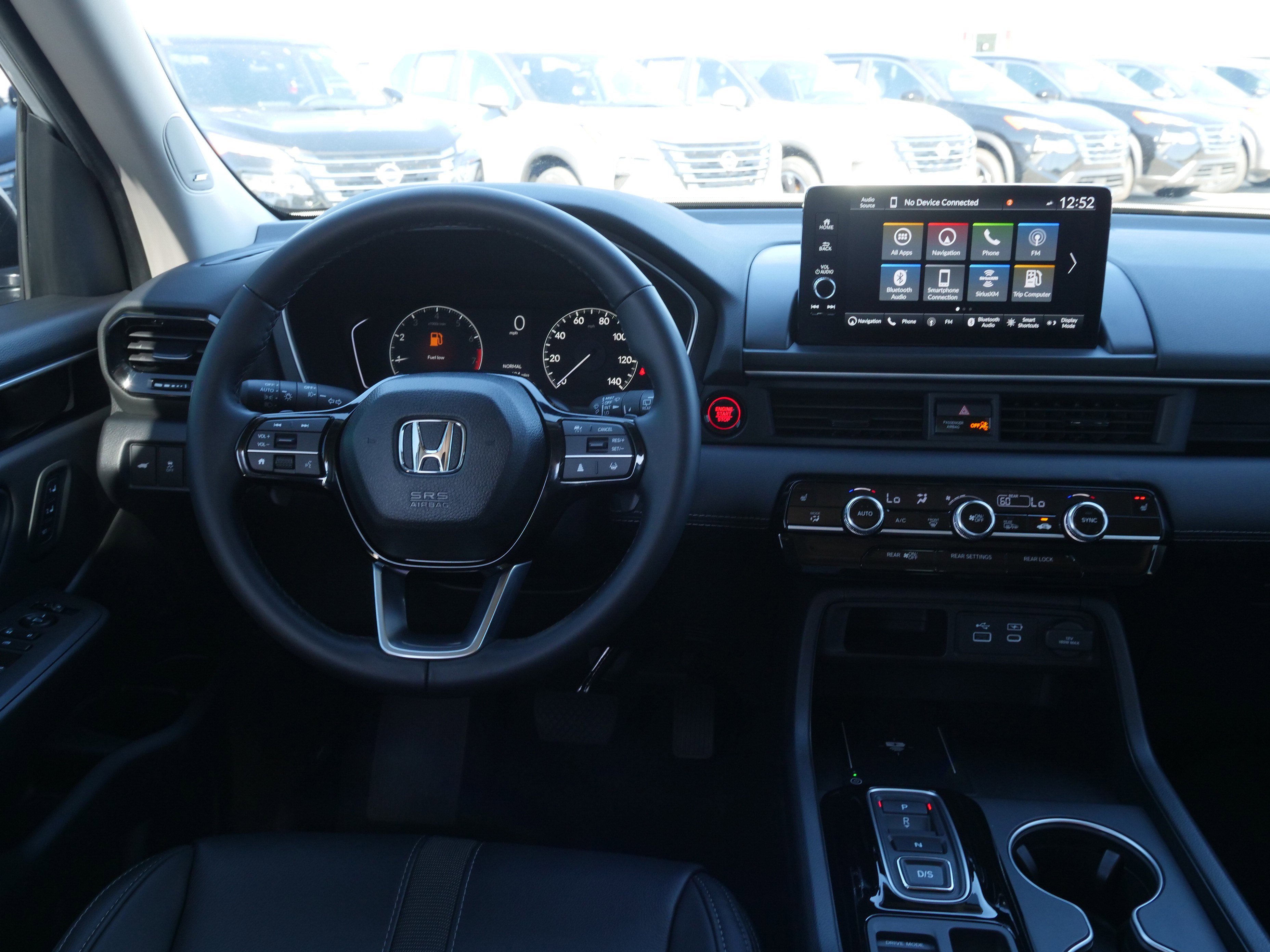 Used 2025 Honda Pilot Touring image 21