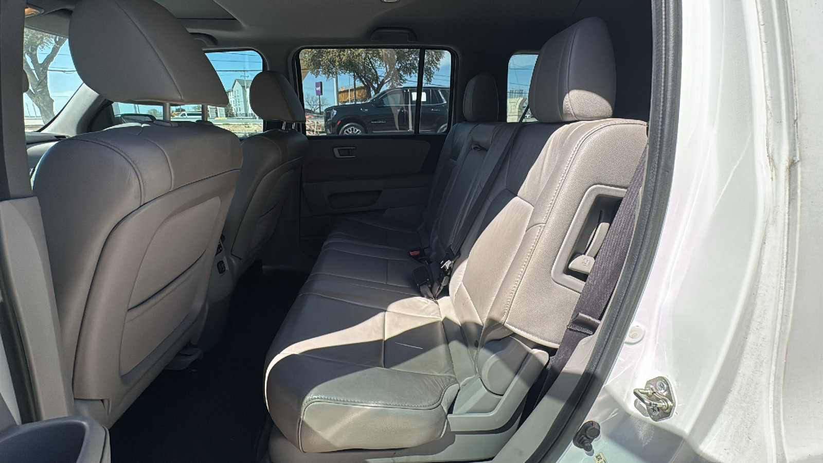 Used 2015 Honda Pilot EX-L image 19