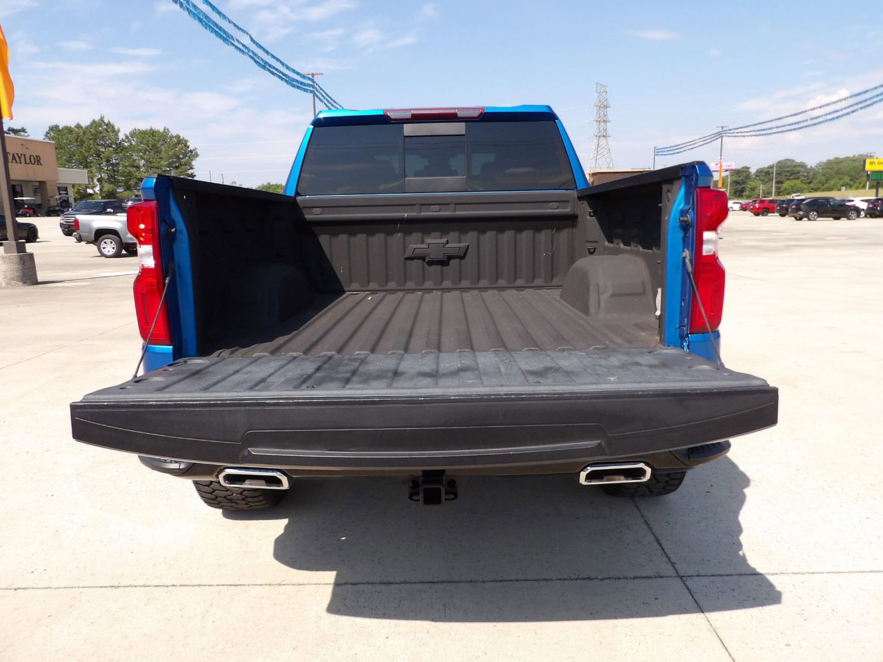 Used 2022 Chevrolet Silverado 1500 LT Trail Boss w/ LT Trail Boss Premium Package image 32