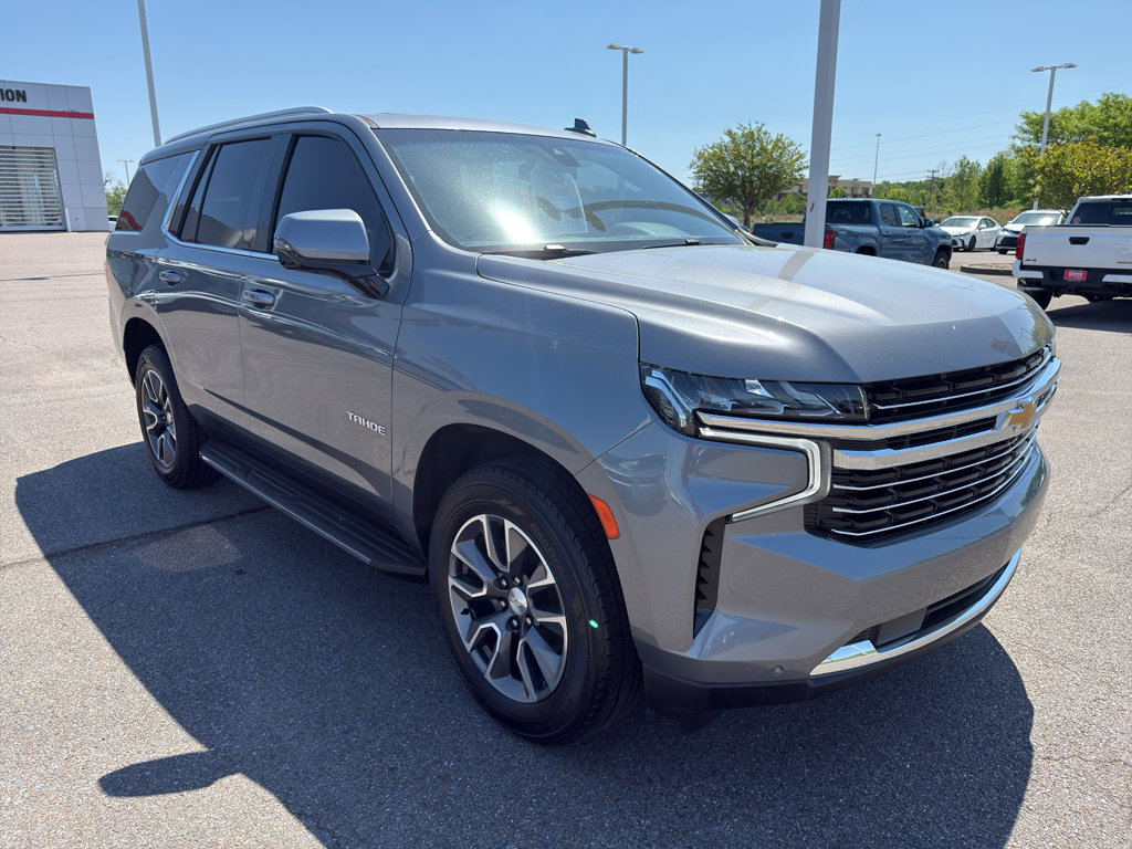 Used 2021 Chevrolet Tahoe LT w/ LT Signature Package AWD/4WD image 7