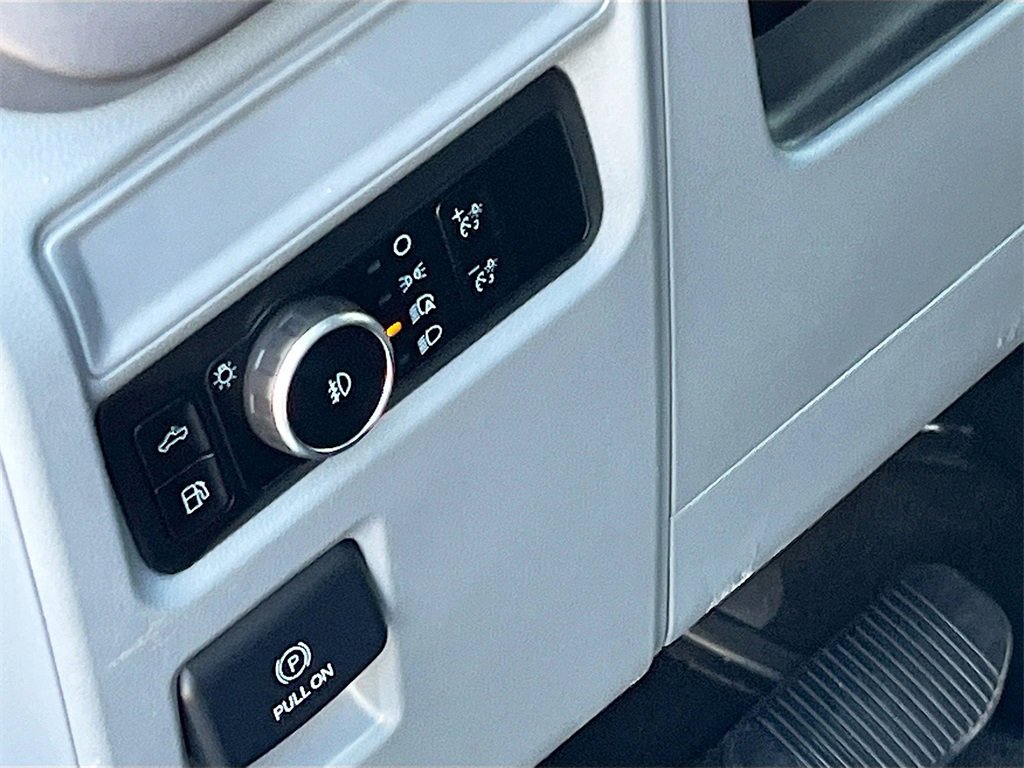 Used 2024 Ford F150 XLT w/ Mobile Office Package image 19