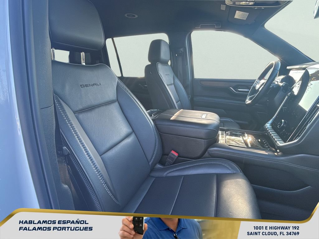 Used 2025 GMC Yukon XL Denali image 40