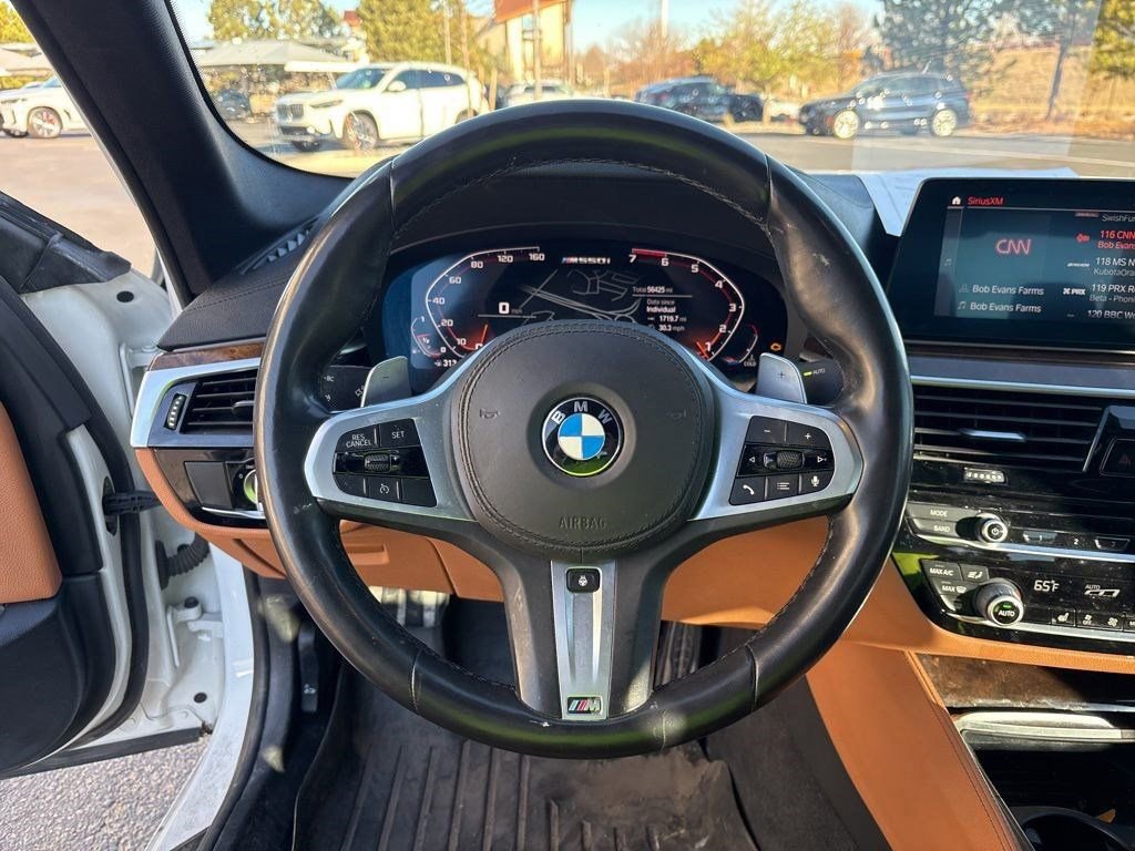 Used 2020 BMW M550i xDrive image 13