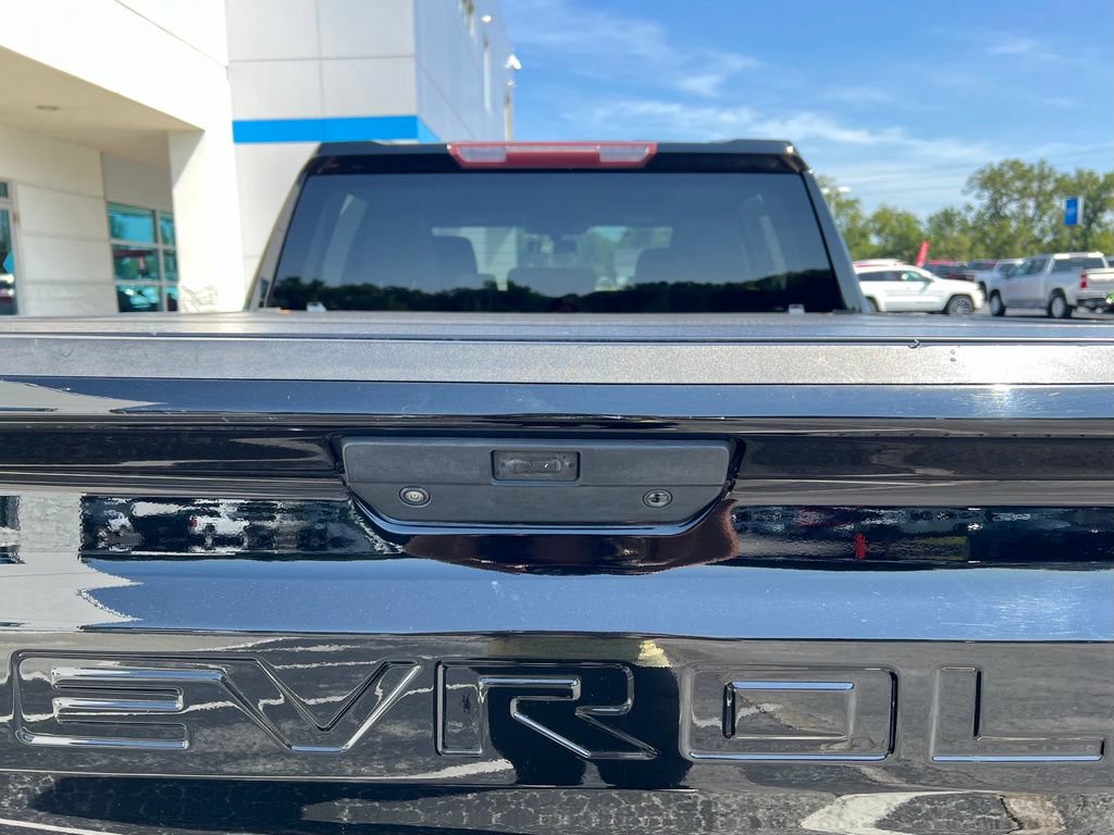 Used 2021 Chevrolet Silverado 1500 RST w/ Z71 Off-Road Package AWD/4WD image 9