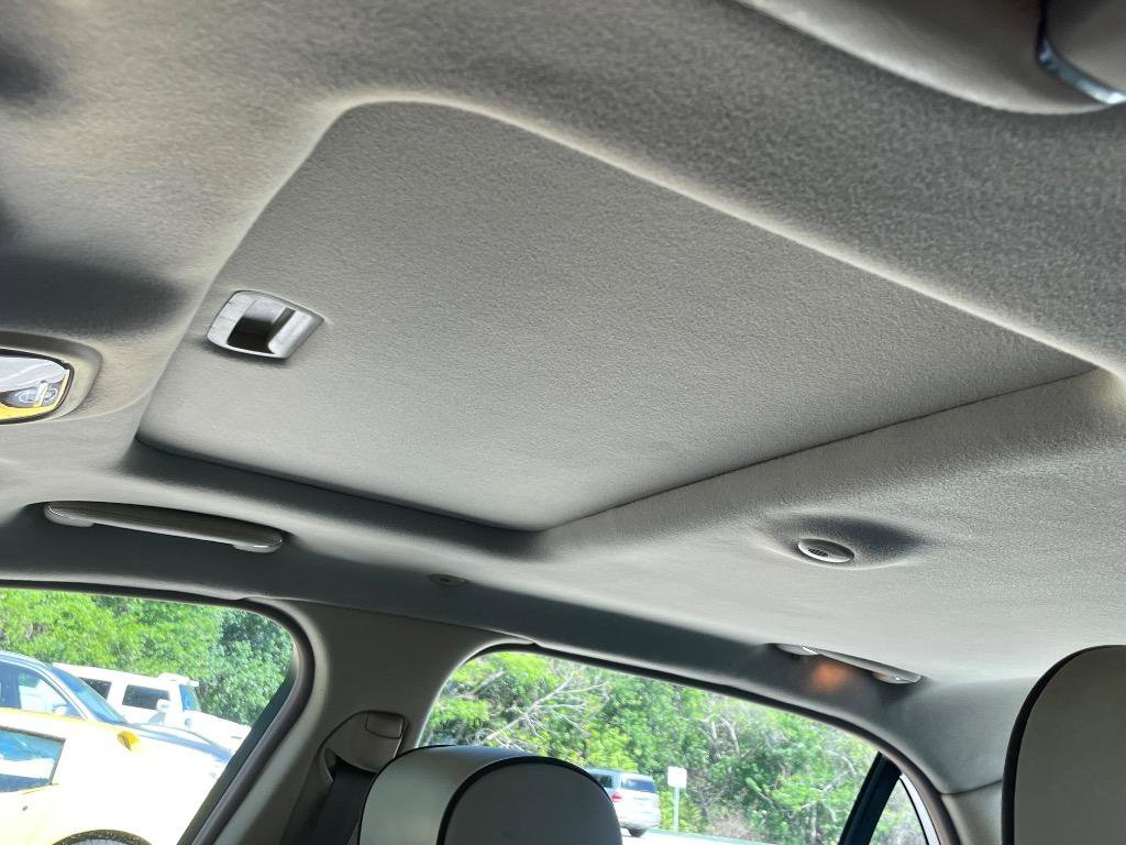 Used 2005 Jaguar XJ Vanden Plas image 18