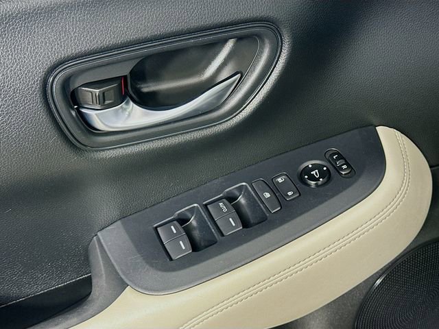 Certified 2023 Honda HR-V LX image 19