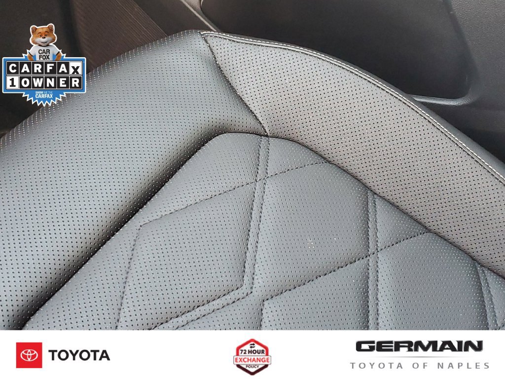 Used 2024 Volkswagen Atlas SE w/ Black Wheel Package FWD image 31