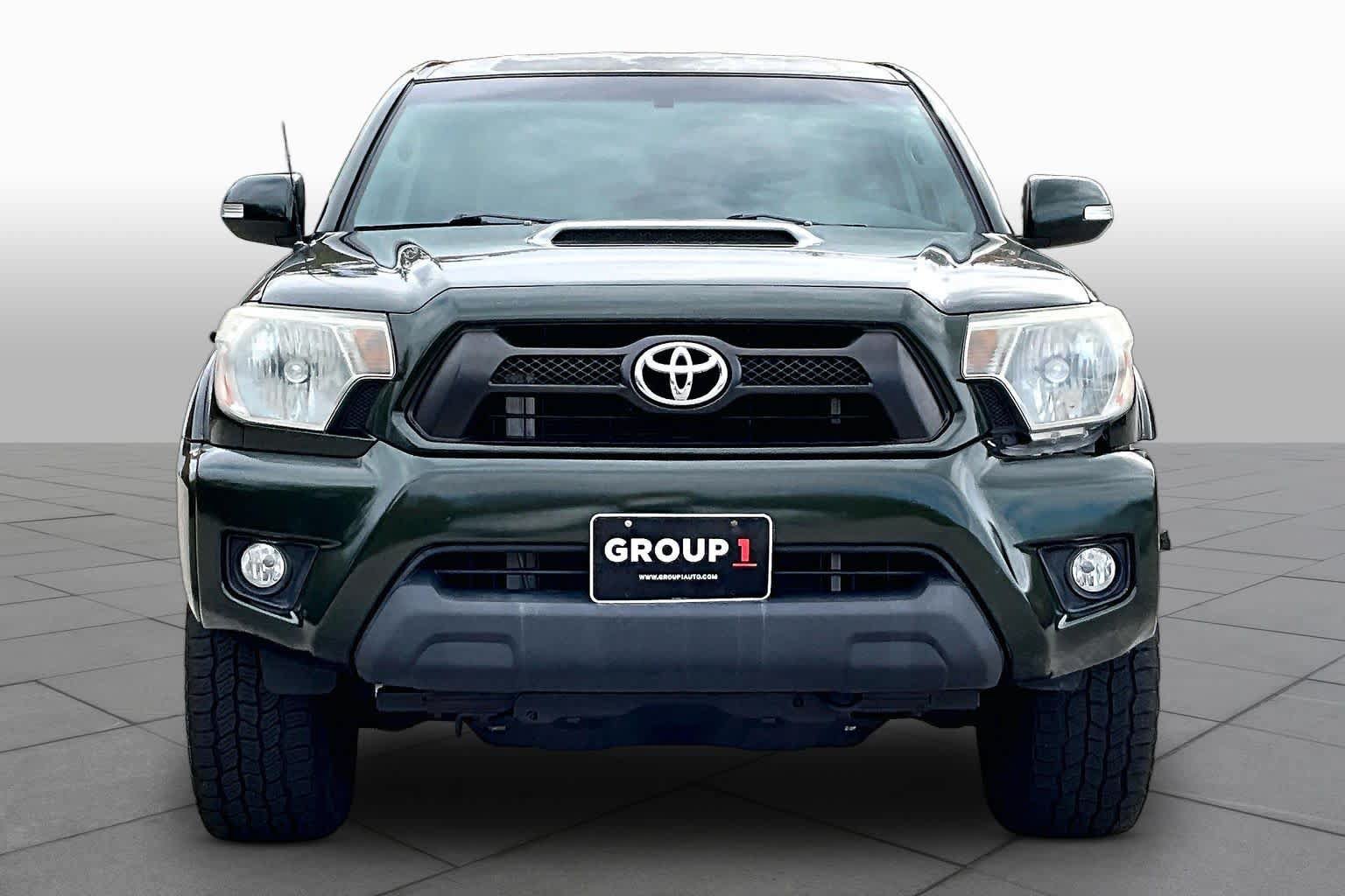 Used 2014 Toyota Tacoma 4x4 Double Cab w/ TRD Sport Package image 3