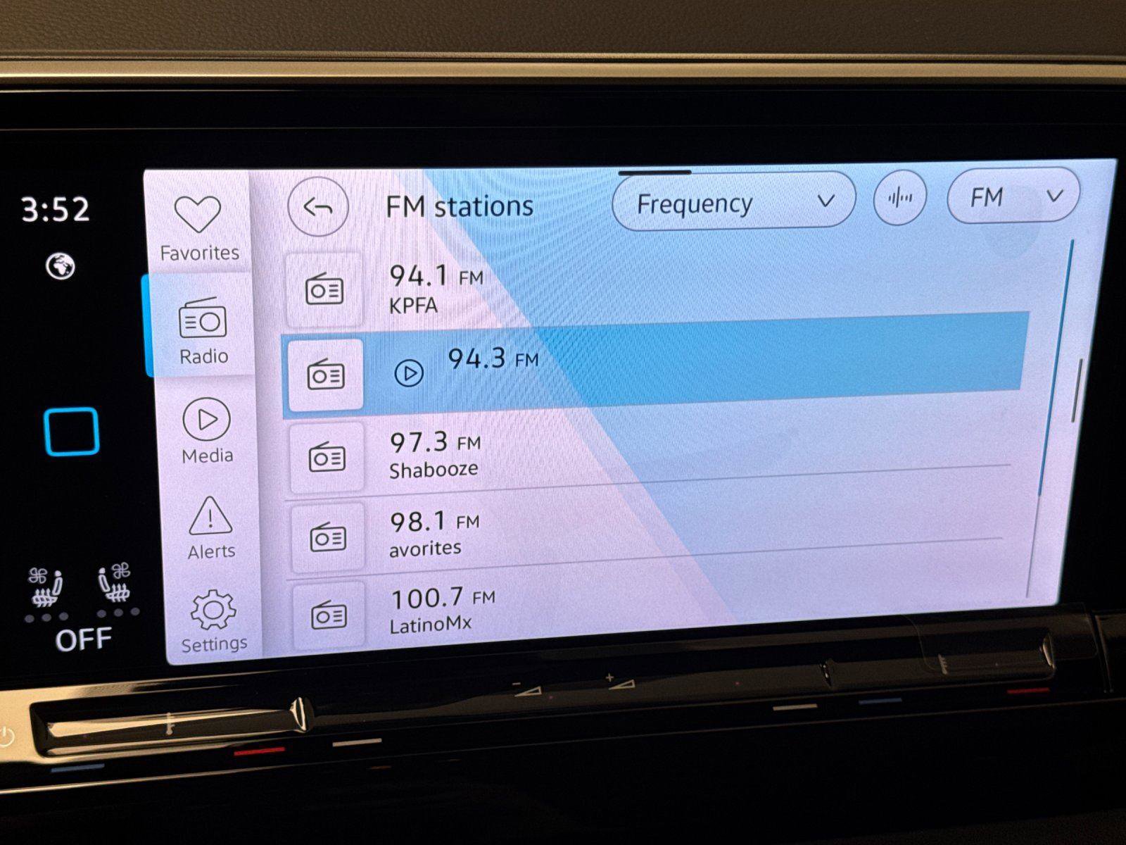 New 2026 Volkswagen Atlas SEL Premium R-Line image 18