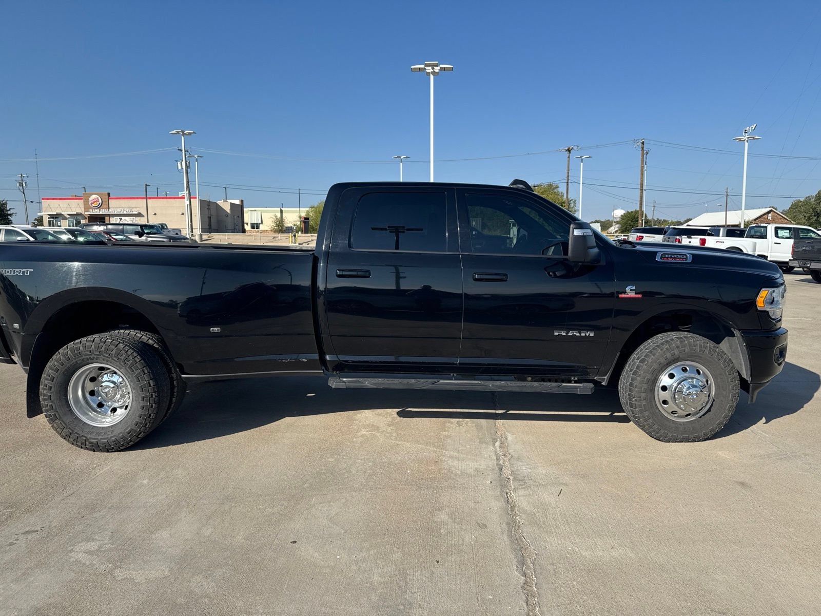 Used 2024 RAM 3500 Big Horn w/ Sport Appearance Package AWD/4WD image 2