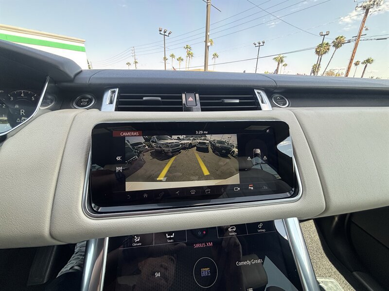 Used 2018 Land Rover Range Rover Sport HSE AWD/4WD image 42