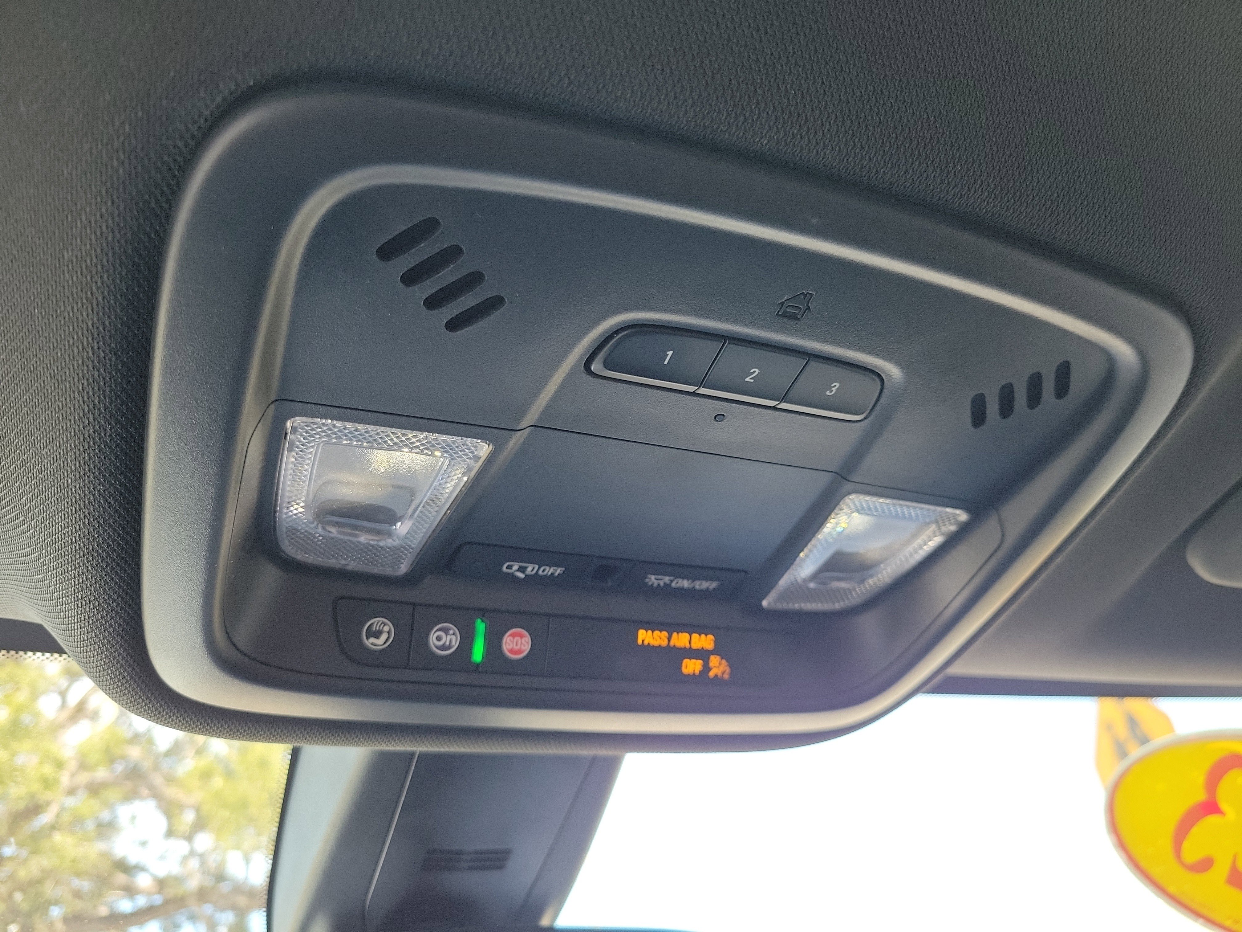 Certified 2023 Chevrolet Traverse LT image 19