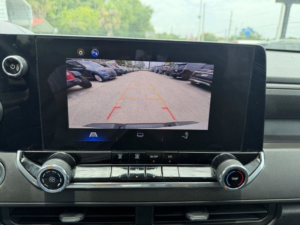 Used 2024 Chevrolet Colorado W/T w/ Safety Package RWD image 16