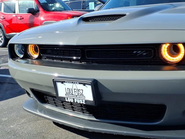 Used 2023 Dodge Challenger R/T w/ Plus Package image 35