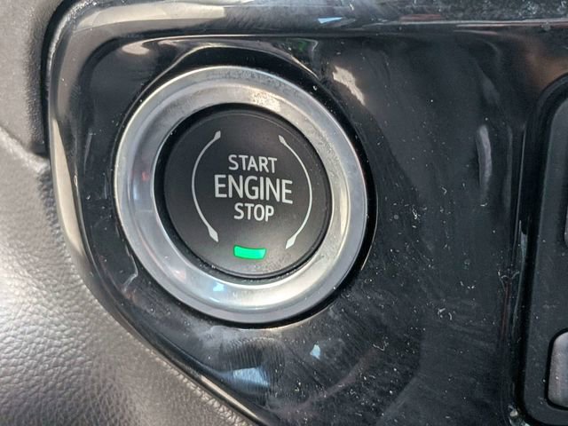 Used 2024 GMC Sierra 1500 SLT w/ SLT Premium Plus Package AWD/4WD image 30