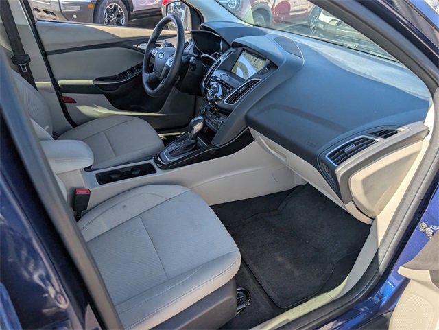 Used 2016 Ford Focus Electric Hatchback image 25