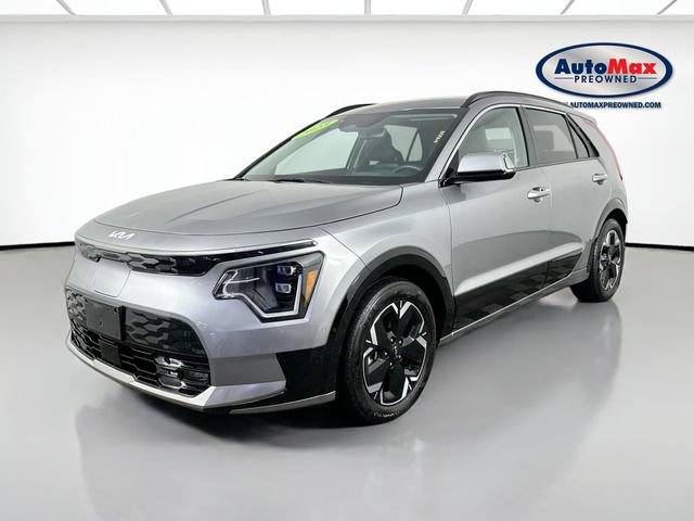 Used 2023 Kia Niro Wave w/ Wave Preserve Package
