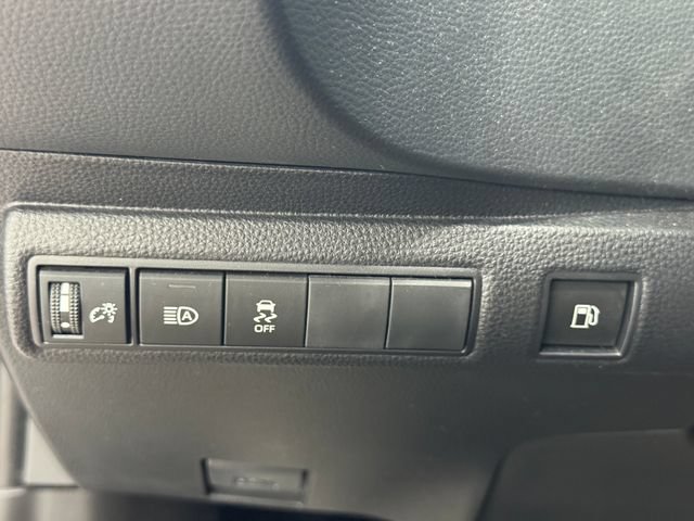 Used 2023 Toyota Corolla SE FWD image 36