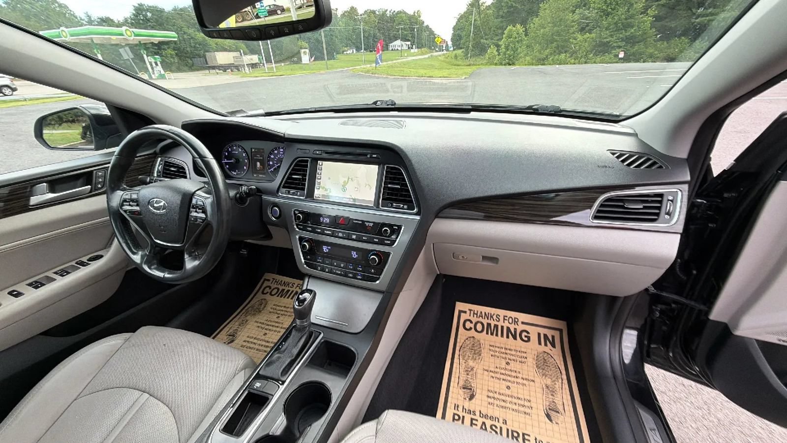 Used 2017 Hyundai Sonata Limited w/ Tech Package 03 FWD image 56