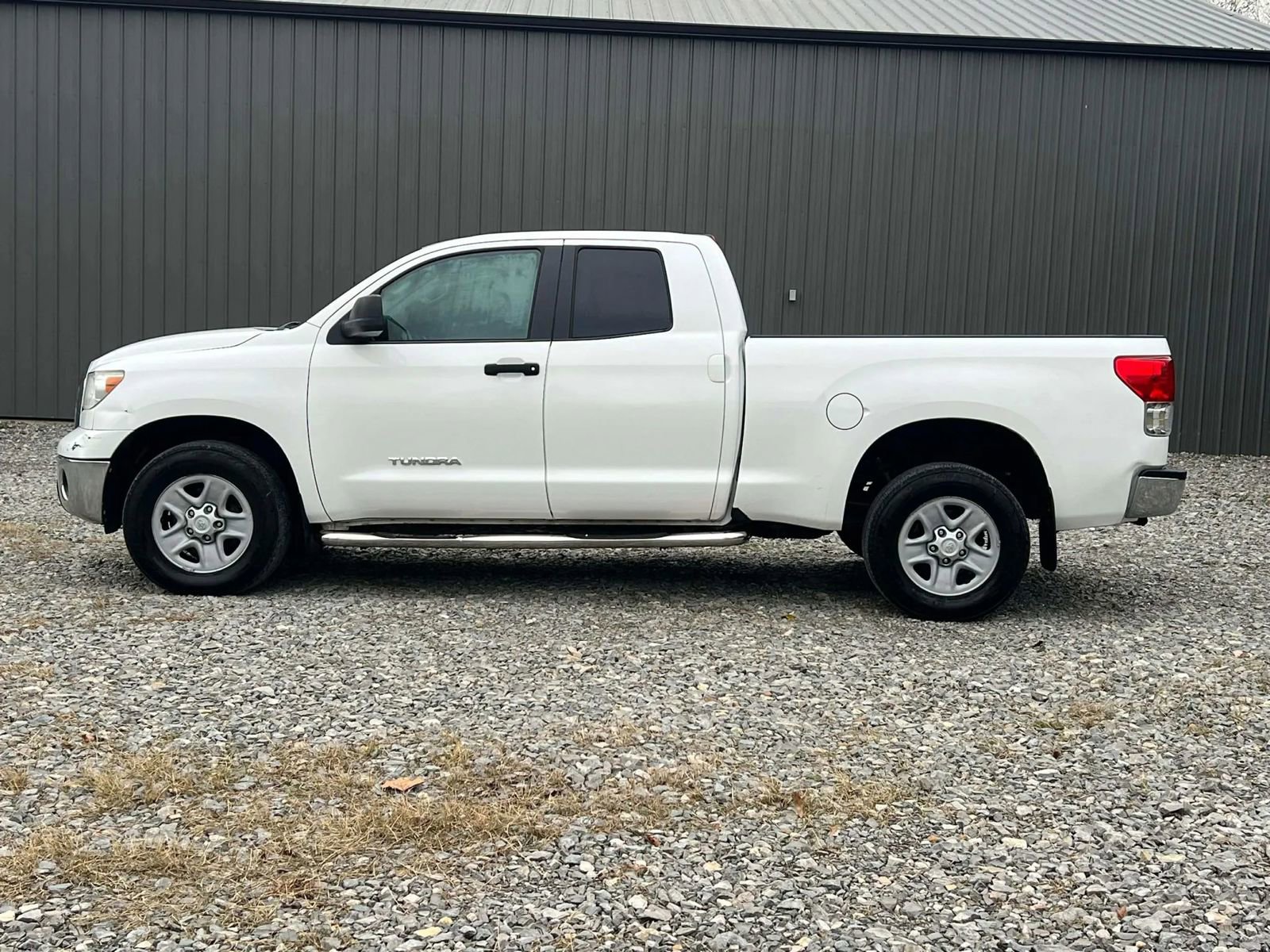 Used 2013 Toyota Tundra 2WD Double Cab image 2