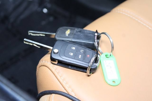 Used 2016 Chevrolet Impala LTZ w/ Enhanced Convenience Package FWD image 12