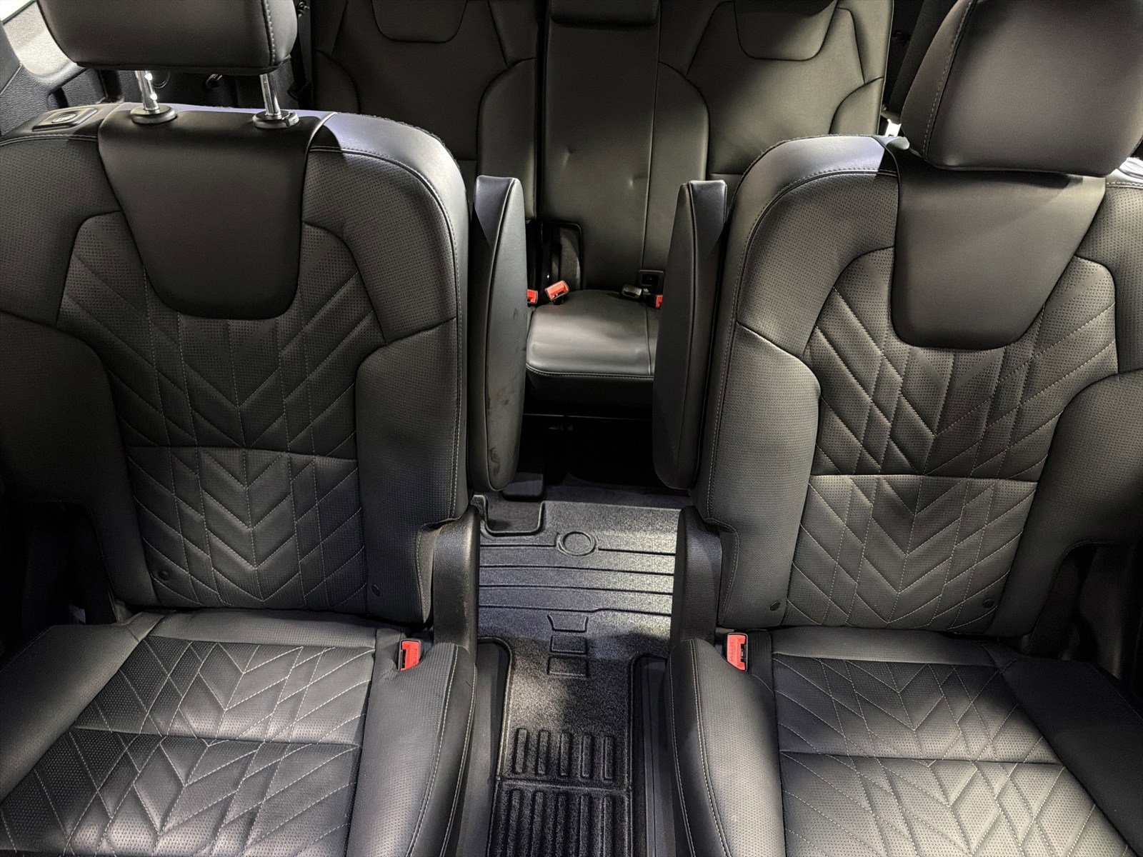 Used 2024 Kia Telluride SX Prestige X-Pro AWD/4WD image 13