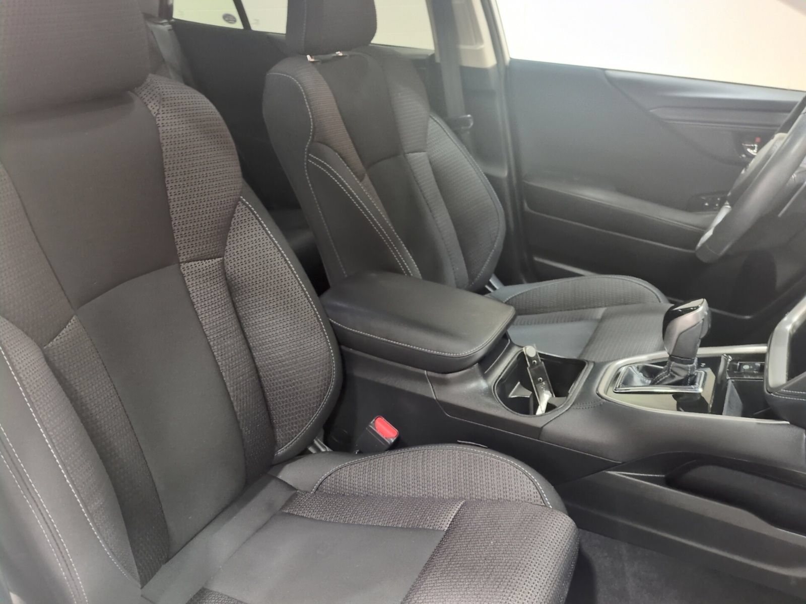 Certified 2024 Subaru Outback Premium AWD/4WD image 10