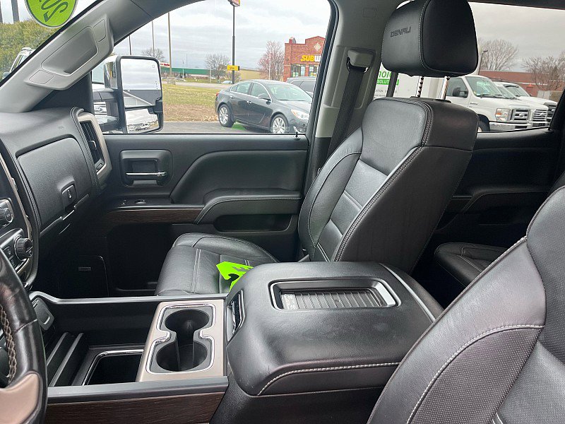 Used 2018 GMC Sierra 1500 Denali w/ Denali Ultimate Package AWD/4WD image 24