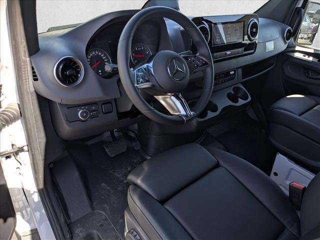 New 2025 Mercedes-Benz Sprinter 2500 image 3
