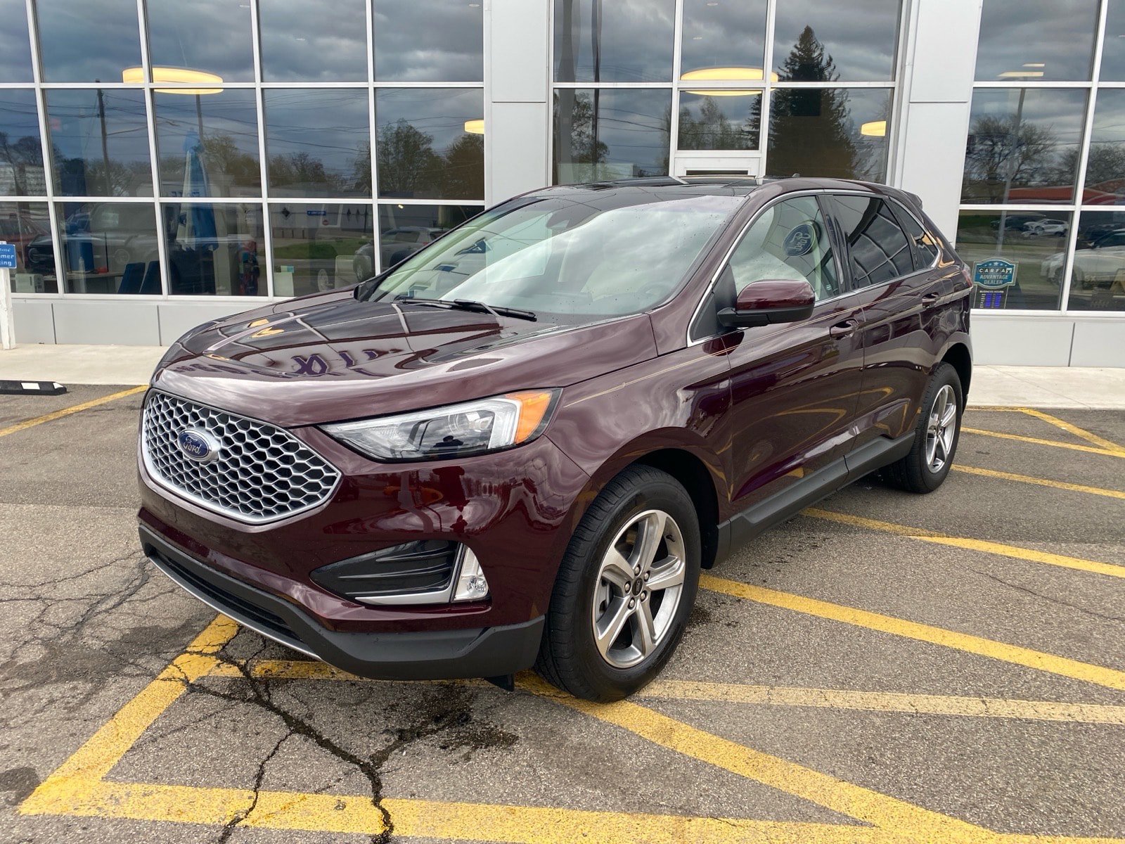 Used 2024 Ford Edge SEL w/ Convenience Package AWD/4WD image 1