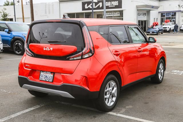 Certified 2023 Kia Soul LX w/ LX Technology Package image 10