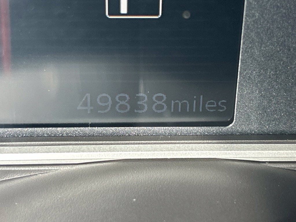 Used 2024 Nissan Versa SV FWD image 24