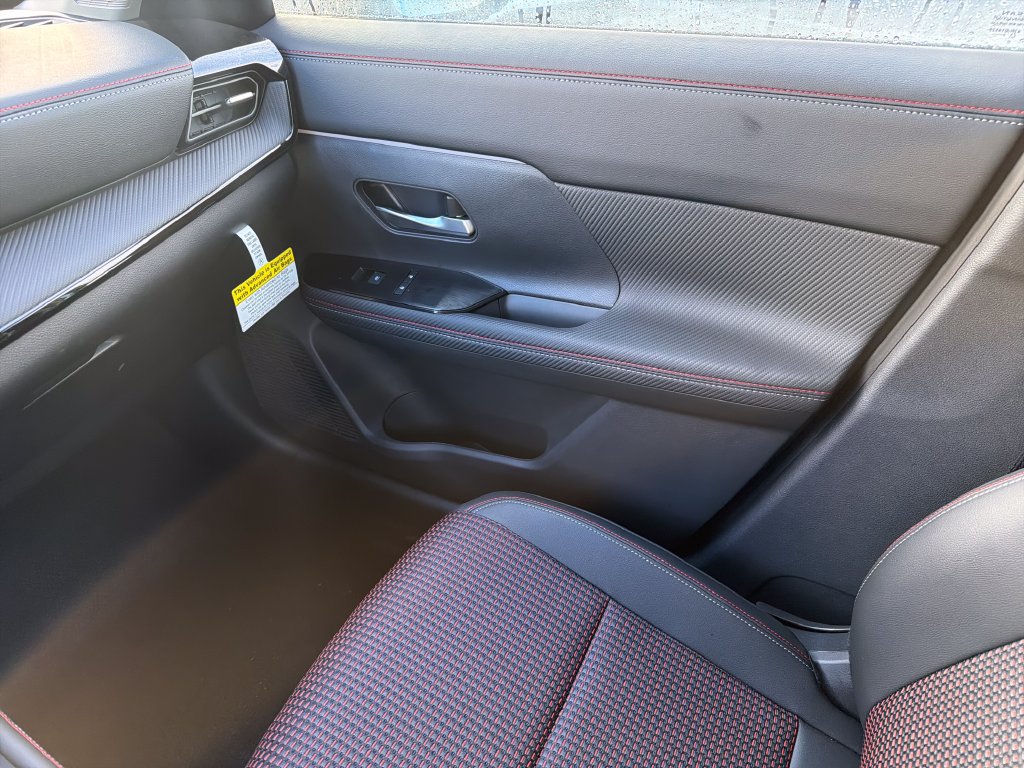 New 2027 Nissan Kicks SR FWD image 26