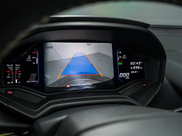 Used 2020 Lamborghini Huracan EVO image 21