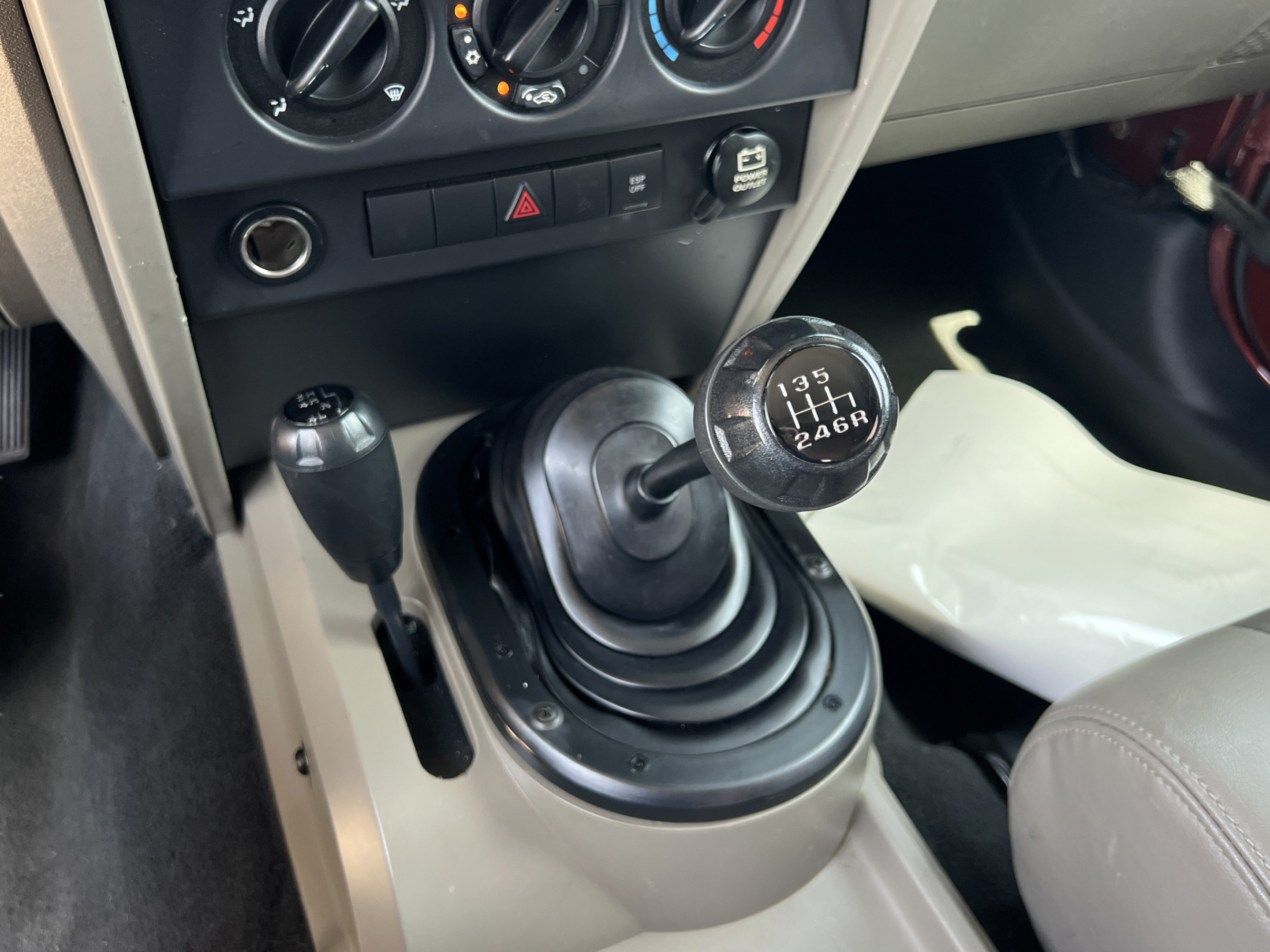 Used 2007 Jeep Wrangler X AWD/4WD image 14