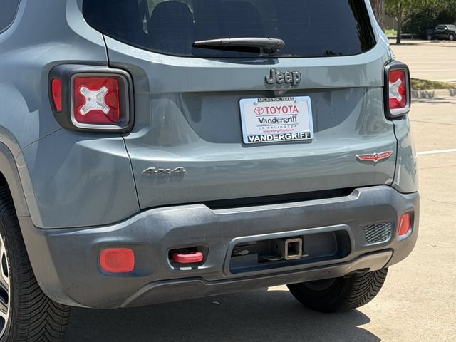 Used 2016 Jeep Renegade Trailhawk AWD/4WD image 6