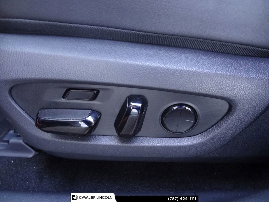 Used 2024 Lexus RX 450h AWD w/ Convenience Package image 8