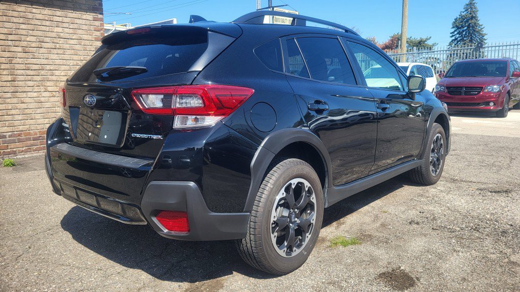 Used 2023 Subaru Crosstrek 2.0i Premium image 10