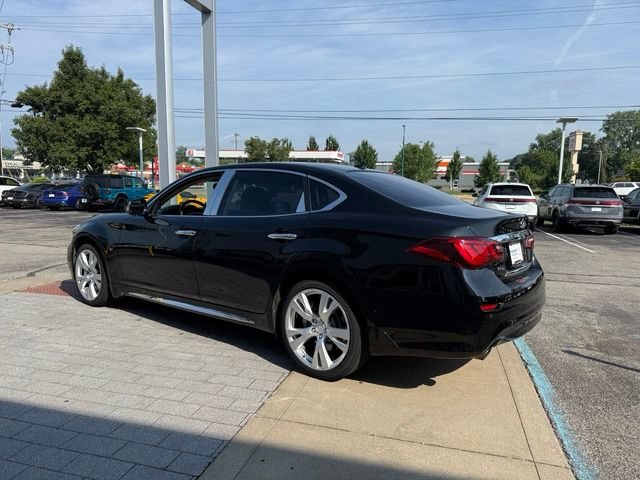 Used 2018 INFINITI Q70 L 3.7 AWD/4WD image 4