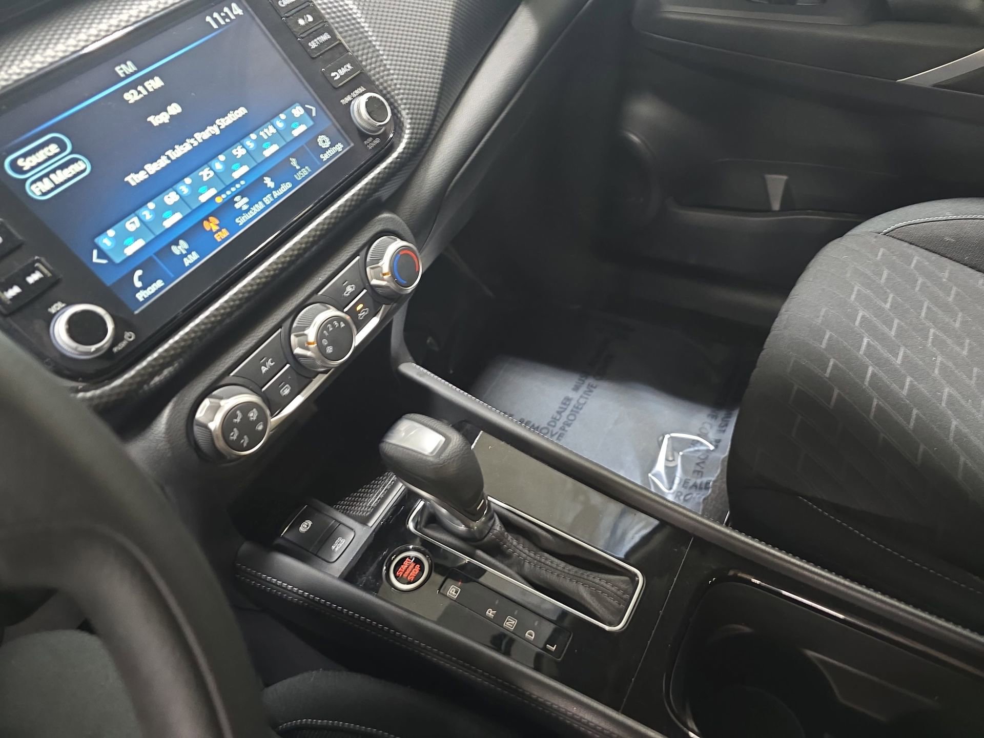 Used 2023 Nissan Kicks SV w/ Interior Electronics Package FWD image 25