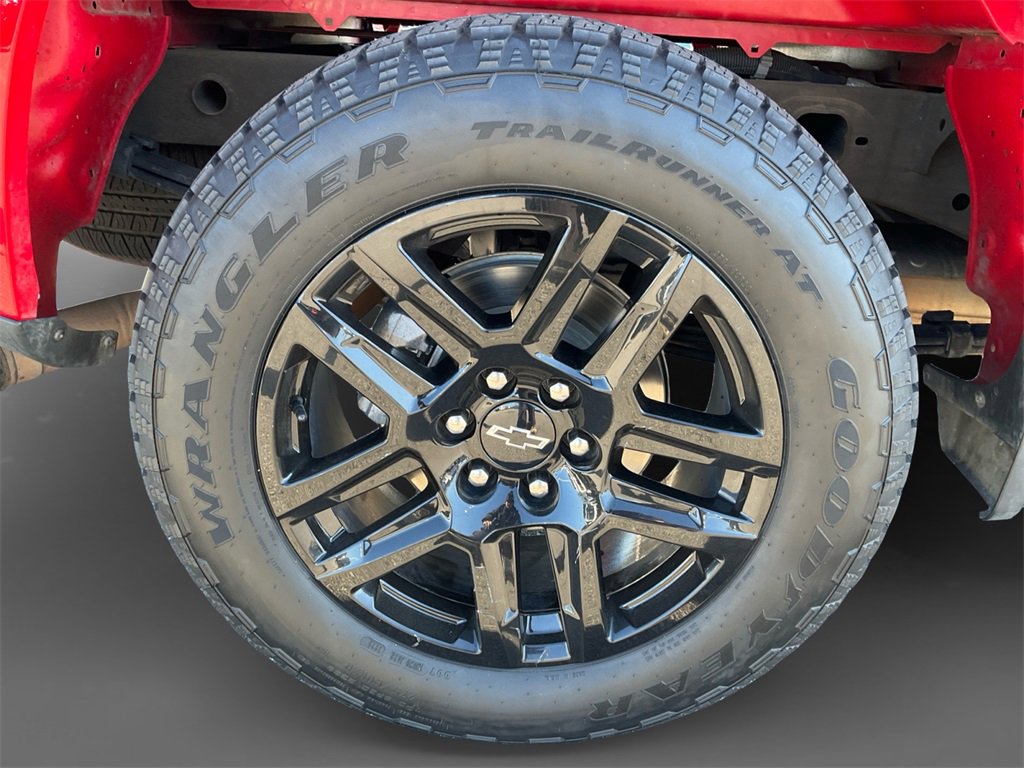 Used 2023 Chevrolet Silverado 1500 Custom w/ Rally Edition image 10