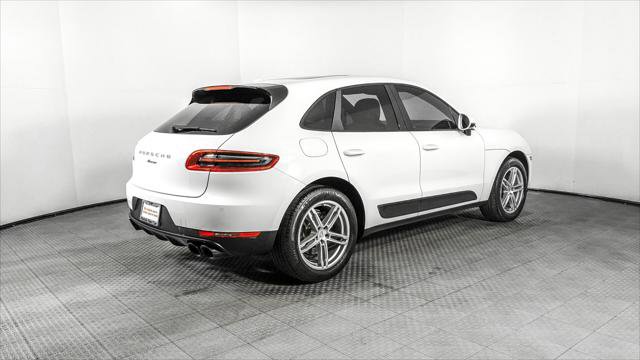 Used 2018 Porsche Macan Sport Edition w/ Driver Memory Package image 8
