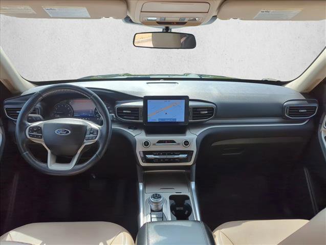 Used 2022 Ford Explorer XLT w/ Equipment Group 202A image 20