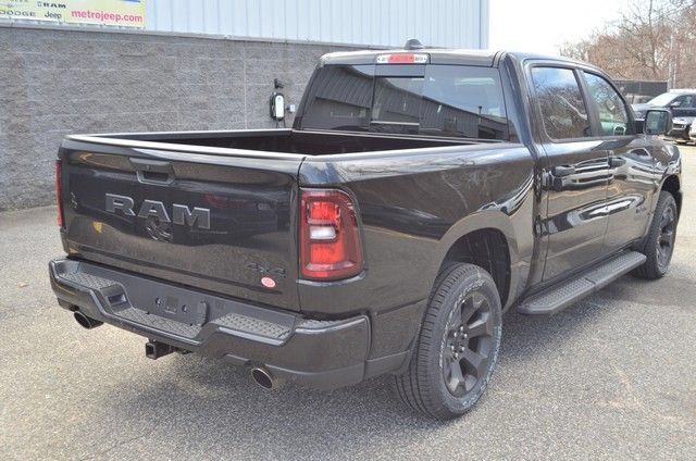New 2026 RAM 1500 Express AWD/4WD image 8