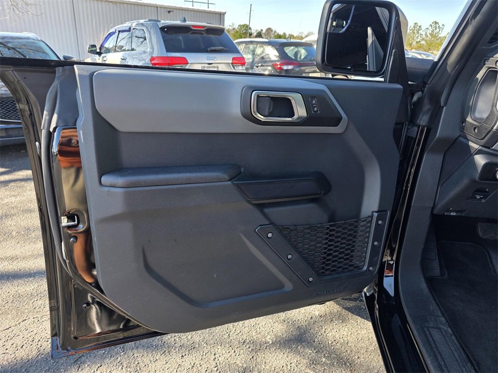 Used 2024 Ford Bronco Big Bend image 13