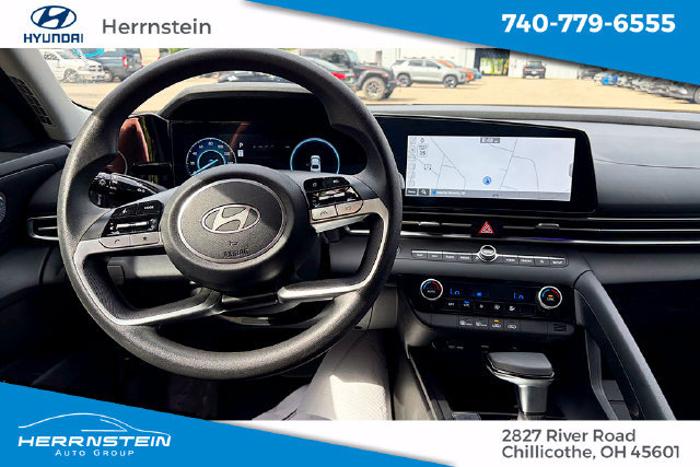Used 2024 Hyundai Elantra SEL FWD image 6