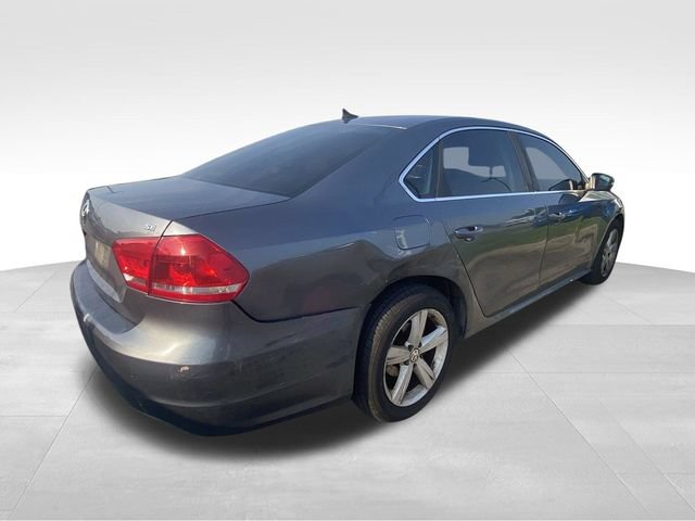 Used 2013 Volkswagen Passat 2.5 SE FWD image 9