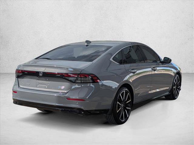 Used 2024 Honda Accord Touring image 5