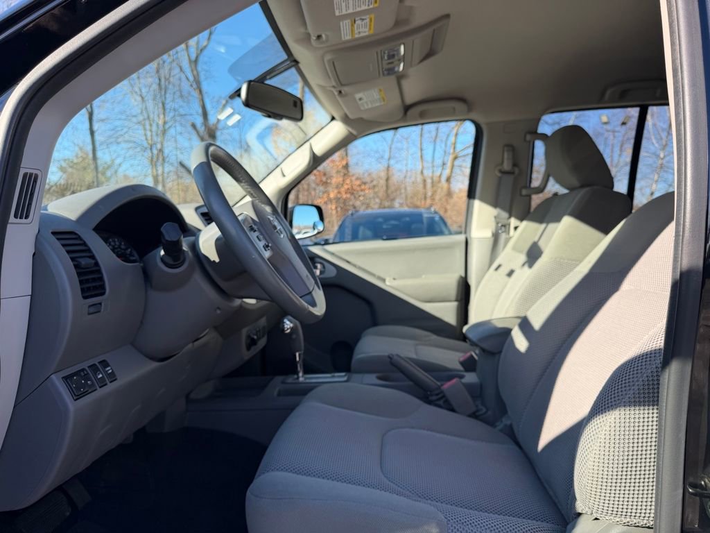 Used 2019 Nissan Frontier SV w/ Value Truck Package image 18