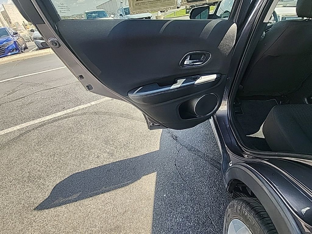 Used 2016 Honda HR-V EX image 23